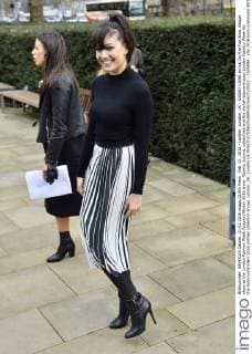Feb. 21, 2016 - London, London, UK - DAISEY LOWE arrival for the Top Shop Unique show at the London Fashion Week Autumn Winter 2016 show. Models, buyers, celebrities and the stylish descend upon London Fashion Week for the Autumn Winters 2016 clothes collection shows. London, UK. London UK  - ZUMAl94_