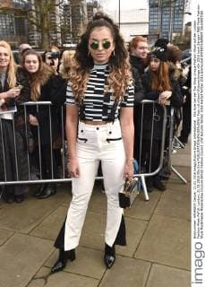 Ella Eyre bei der Top Shop Unique Fashion Show auf der London Fashion Week AW16. London, 21.02.2016 Ella Eyre  Foto:xS.xVasx xFuturexImage