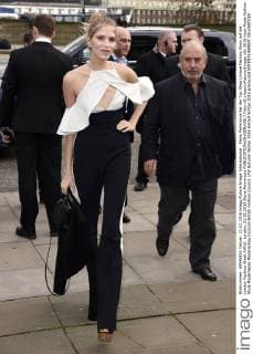 Elena Perminova bei der Top Shop Unique Fashion Show auf der London Fashion Week AW16. London, 21.02.2016 Elena Perminova  Foto:xS.xVasx xFuturexImage