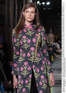 Feb. 21, 2016 - London, Covent Garden, United Kingdom - Model walks down the catwalk wearing Wardha Saleem s Autumn Winter 2016 collection. London United Kingdom - ZUMAp133