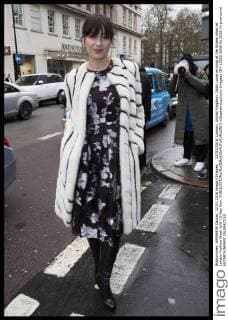 . 22 02 2016. London, United Kingdom. Daisy Lowe arriving at the Erdem show at London Fashion Week A W 16-Day four.  xStephenxLockx xi-Imagesx IIM-12032-0008