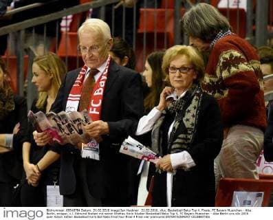21.02.2016, xfux, Basketball Beko Top 4, Finale, FC Bayern Muenchen - Alba Berlin, emspor, v.l. Edmund Stoiber mit seiner Ehefrau Karin Stoiber Basketball Beko Top 4, FC Bayern Muenchen - Alba Berlin