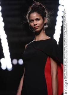 Desfile de Esther Noriega en la Mercedes Benz Fashion Week Madrid 2016. 588 Diego Puerta Cordon Press Esther Noriega s fashion show framed into the Mercedes Benz Fashion Week Madrid 2016. Cordon Press  DiegoxPuerta