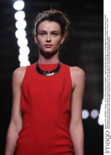 Desfile de Esther Noriega en la Mercedes Benz Fashion Week Madrid 2016. 588 Diego Puerta Cordon Press Esther Noriega s fashion show framed into the Mercedes Benz Fashion Week Madrid 2016. Cordon Press  DiegoxPuerta
