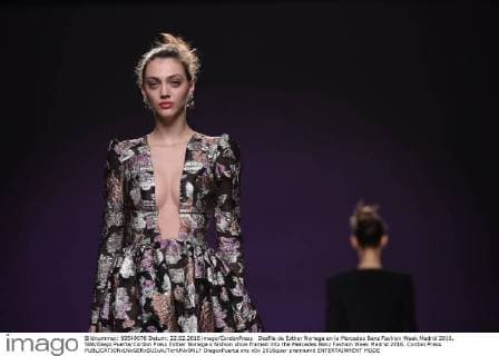Desfile de Esther Noriega en la Mercedes Benz Fashion Week Madrid 2016. 588 Diego Puerta Cordon Press Esther Noriega s fashion show framed into the Mercedes Benz Fashion Week Madrid 2016. Cordon Press  DiegoxPuerta