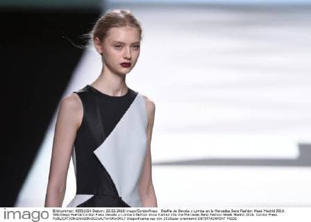 Desfile de Devota y Lomba en la Mercedes Benz Fashion Week Madrid 2016. 588 Diego Puerta Cordon Press Devota y Lomba s fashion show framed into the Mercedes Benz Fashion Week Madrid 2016. Cordon Press  DiegoxPuerta