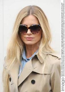 English model Laura Bailey attending the Burberry Prorsum Womenswear A W 2016 on West Albert Lawn in Kensington Gardens, London. FEBRUARY 22nd 2016  PTYx16459