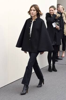 Alexa Chung bei der Burberry Prorsum Fashion Show auf der London Fashion Week AW16 in Kensington Gardens. London. 22.02.2016 Alexa Chung  Foto:xS.xVasx xFuturexImage
