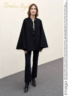 Alexa Chung bei der Burberry Prorsum Fashion Show auf der London Fashion Week AW16 in Kensington Gardens. London. 22.02.2016 Alexa Chung  Foto:xS.xVasx xFuturexImage