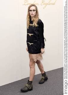 Suki Waterhouse bei der Burberry Prorsum Fashion Show auf der London Fashion Week AW16 in Kensington Gardens. London. 22.02.2016 Suki Waterhouse  Foto:xS.xVasx xFuturexImage