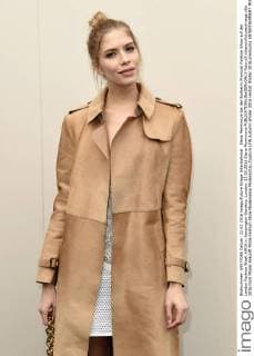 Elena Perminova bei der Burberry Prorsum Fashion Show auf der London Fashion Week AW16 in Kensington Gardens. London. 22.02.2016 Elena Perminova  Foto:xS.xVasx xFuturexImage