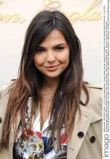 Doina Ciobanu bei der Ankunft zur Burberry Prorsum Fashion Fashion Show am 22.02.2016 im Rahmen der London Fashion Week Fall Winter 2016 London Fashion Week Autumn Winter 2016 - Burberry Prorsum Womenswear 