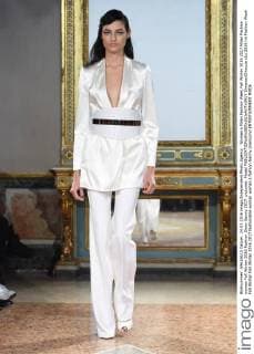 Woman s Milan Fashion Week Fall Winter 2016 2017 Milan Fashion woman Fall Winter 2016 Fashion Show Genny 2017. pictured: Model  SimonaxChioccia