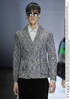 Milan Woman s Fashion Week Fall Winter 2016 2017 Milan Fashion Week, Autumn Winter 2016 2017. Emporio Armani fashionshow Pictured: model  RiccardoxGiordanox xfotosicki