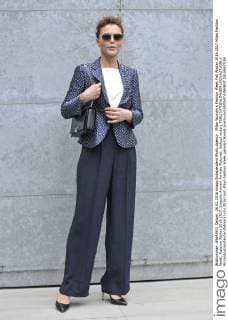 Milan Woman s Fashion Week Fall Winter 2016 2017 Milan Fashion Week, Autumn Winter 2016 2017. Emporio Armani Arrivals Pictured: lookout victory  RiccardoxGiordanox xfotosicki