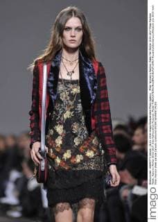 Milan Woman s Fashion Week Fall Winter 2016 2017 Milan Fashion Week, Autumn Winter 2016 2017. Etro fashionshow Pictured: Model  RiccardoxGiordanox xfotosicki