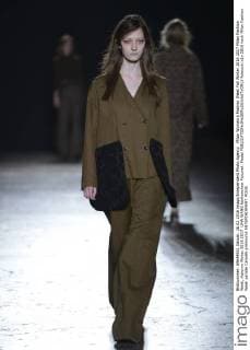 Milan Woman s Fashion Week Fall Winter 2016 2017 Milan Fashion Week, Autumn Winter 2016 2017. UMA WANG fashionshow Pictured: Model  fotosicki
