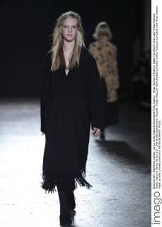 Milan Woman s Fashion Week Fall Winter 2016 2017 Milan Fashion Week, Autumn Winter 2016 2017. UMA WANG fashionshow Pictured: Model  fotosicki