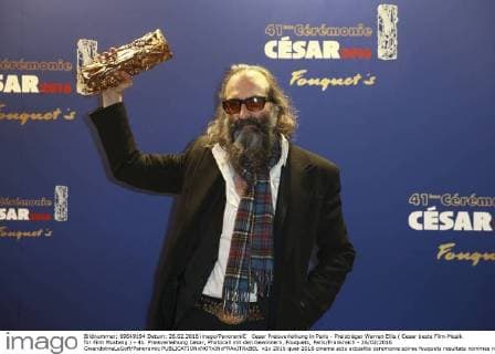 Cesar Preisverleihung in Paris - Preisträger Warren Ellis ( Cesar beste Film-Musik für Film Mustang ) - 41. Preisverleihung Cesar, Photocall mit den Gewinnern, Fouquets, Paris Frankreich - 26 02 2016 GwendolineLeGoff Panoramic 