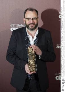 Cesar Preisverleihung in Paris - Preisträger Pierre Jean Larroque - Cesar für die besten Kostüm, Film Marguerite - 41. Preisverleihung Cesar, Theatre du Chatelet, Paris Frankreich - 26 02 2016 JBAutissier Panoramic 