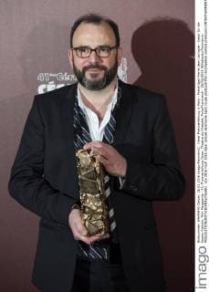 Cesar Preisverleihung in Paris - Preisträger Pierre Jean Larroque - Cesar für die besten Kostüm, Film Marguerite - 41. Preisverleihung Cesar, Theatre du Chatelet, Paris Frankreich - 26 02 2016 JBAutissier Panoramic 