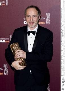 Cesar Preisverleihung in Paris - Preisträger Arnaud Desplechin ( Cesar bester Regisseur ) - 41. Preisverleihung Cesar, Theatre du Chatelet, Paris Frankreich - 26 02 2016 JBAutissier Panoramic 