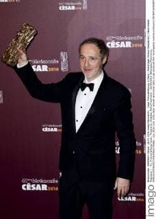 Cesar Preisverleihung in Paris - Preisträger Arnaud Desplechin ( Cesar bester Regisseur ) - 41. Preisverleihung Cesar, Theatre du Chatelet, Paris Frankreich - 26 02 2016 JBAutissier Panoramic 