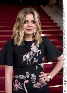 205236 Arnal-De Rosa Starface 2016-02-26 Paris France 41ème cérémonie des CESAR: Arrivées dans le hall du théâtre du Châtelet. Emera, Louane  Copyright: xArnal-DexRosax xStarfacex STAR_205236_055