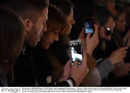Woman s Milan Fashion Week Fall Winter 2016 2017 Milan Fashion Week Fall Winter 2016 Fashion Show 2017.Leitmotiv Pictured  SimonaxChioccia