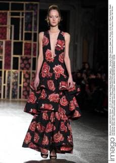 Woman s Milan Fashion Week Fall Winter 2016 2017 Milan Fashion Week Fall Winter 2016 Fashion Show 2017.Leitmotiv Pictured  SimonaxChioccia