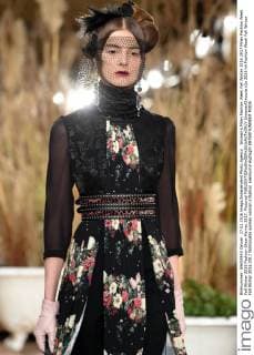 Woman s Milan Fashion Week Fall Winter 2016 2017 Milan Fashion Week Fall Winter 2016 Fashion Show Marras 2017. Pictured  SimonaxChioccia