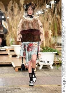 Woman s Milan Fashion Week Fall Winter 2016 2017 Milan Fashion Week Fall Winter 2016 Fashion Show Marras 2017. Pictured  SimonaxChioccia