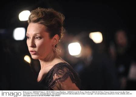 205240 Arnal-De Rosa Starface 2016-02-26 Paris France 41eme ceremonie des Cesar au theatre du Chatelet. Arrivees Bercot, Emmanuelle  Copyright: xArnal-DexRosax xStarfacex STAR_205240_042
