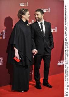 205240 Arnal-De Rosa Starface 2016-02-26 Paris France 41eme ceremonie des Cesar au theatre du Chatelet. Arrivees Paradis, Alysson; Gouix, Guillaume  Copyright: xArnal-DexRosax xStarfacex STAR_205240_068