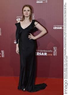 205240 Arnal-De Rosa Starface 2016-02-26 Paris France 41eme ceremonie des Cesar au theatre du Chatelet. Arrivees Forestier, Sara  Copyright: xArnal-DexRosax xStarfacex STAR_205240_197