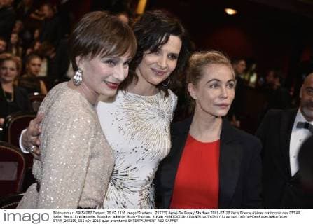 205239 Arnal-De Rosa Starface 2016-02-26 Paris France 41ème cérémonie des CESAR. Salle. Beart, Emmanuelle; Binoche, Juliette; Scott-Thomas, Kristin  Copyright: xArnal-DexRosax xStarfacex STAR_205239_032