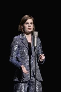 205239 Arnal-De Rosa Starface 2016-02-26 Paris France 41eme ceremonie des CESAR. Salle. Letissier, Heloise ( Christine and the Queens )  Copyright: xArnal-DexRosax xStarfacex STAR_205239_117