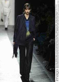 Mailand Fashion Week - Bottega Veneta Modenschau Milan Woman s Fashion Week Fall Winter 2016 2017 Milan Fashion Week, Autumn Winter 2016 2017. BottegaVeneta Fashionshow Pictured: Model  RiccardoxGiordanox xfotosicki