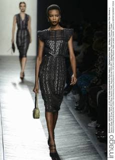 Mailand Fashion Week - Bottega Veneta Modenschau Milan Woman s Fashion Week Fall Winter 2016 2017 Milan Fashion Week, Autumn Winter 2016 2017. BottegaVeneta Fashionshow Pictured: Model  RiccardoxGiordanox xfotosicki