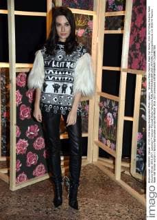 Woman s Milan Fashion Week Fall Winter 2016 2017 Milan Fashion Week Autumn Winter 2016 2017. Leitmotiv Frontrow Pictured Giulia Valentina  SimonaxChioccia