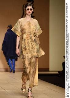 Woman s Milan Fashion Week Fall Winter 2016 2017 Milan Fashion Week Fall Winter 2016 Fashion Show Biagiotti 2017. Pictured  SimonaxChioccia