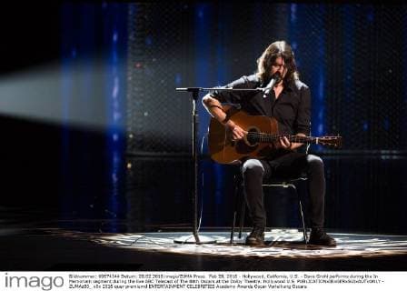 Feb 28, 2016 - Hollywood, California, U.S. - Dave Grohl performs during the In Memoriam segment during the live ABC Telecast of The 88th Oscars at the Dolby Theatre. Hollywood U.S. - ZUMAz03_
