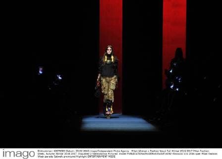 Milan Woman s Fashion Week Fall Winter 2016 2017 Milan Fashion Week, Autumn Winter 2016 2017. Dsquared 2 Fashionshow Pictured: model  fotosicki