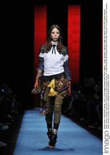 Milan Woman s Fashion Week Fall Winter 2016 2017 Milan Fashion Week, Autumn Winter 2016 2017. Dsquared 2 Fashionshow Pictured: model  fotosicki