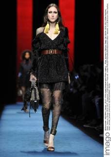 Milan Woman s Fashion Week Fall Winter 2016 2017 Milan Fashion Week, Autumn Winter 2016 2017. Dsquared 2 Fashionshow Pictured: model  fotosicki