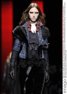 Milan Woman s Fashion Week Fall Winter 2016 2017 Milan Fashion Week, Autumn Winter 2016 2017. Dsquared 2 Fashionshow Pictured: model  fotosicki