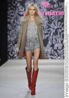 Milan Woman s Fashion Week Fall Winter 2016 2017 Milan Fashion Week, Autumn Winter 2016 2017. Angelo Marani Fashionshow Pictured: model  RiccardoxGiordanox xfotosicki