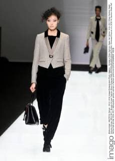 Woman s Milan Fashion Week Fall Winter 2016 2017 Milan Fashion Week Autumn Winter 2016 2017. Giorgio Armani Fashion Show Pictured  SimonaxChioccia