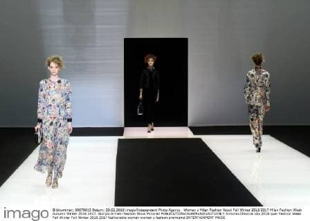 Woman s Milan Fashion Week Fall Winter 2016 2017 Milan Fashion Week Autumn Winter 2016 2017. Giorgio Armani Fashion Show Pictured  SimonaxChioccia