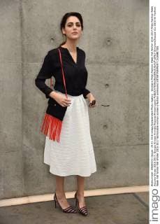 Woman s Milan Fashion Week Fall Winter 2016 2017 Milan Fashion Week Autumn Winter 2016 2017. Giorgio Armani Arrivals Pictured Miriam Leone  SimonaxChioccia